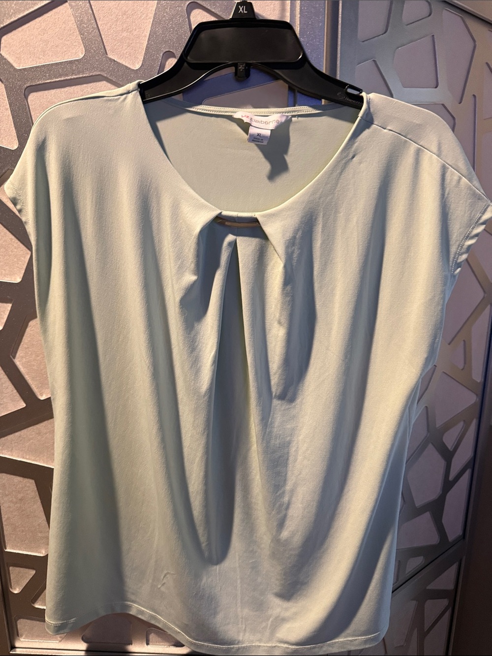 Liz Claiborne Light Cream Pleated Front Blouse